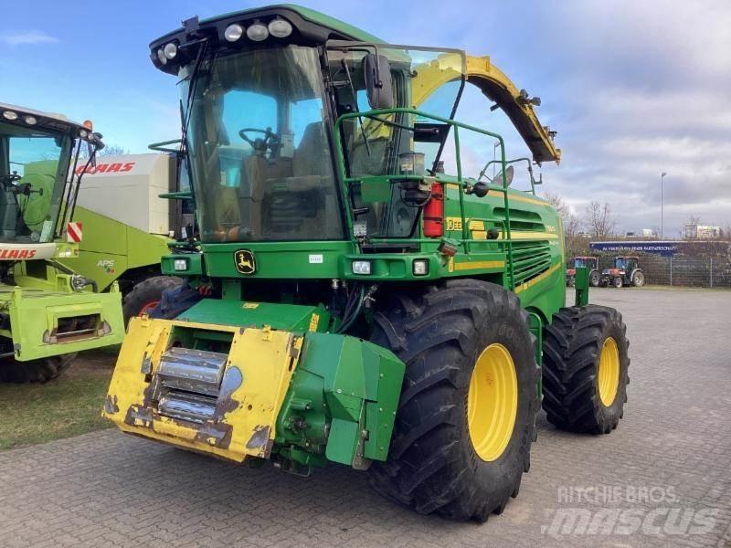 John Deere 7550i Самоходные кормоуборочные комбайны