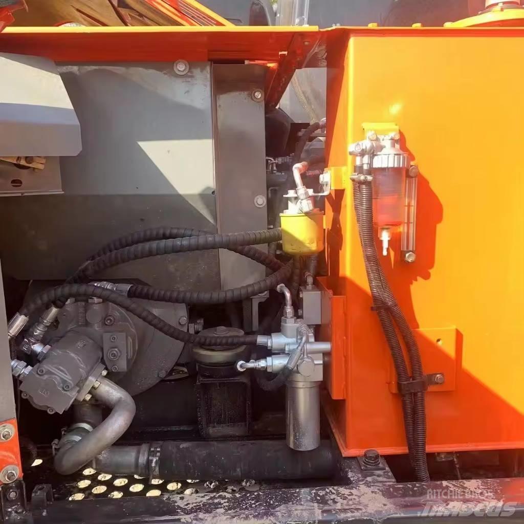 Hitachi ZX 60 Мини-экскаваторы