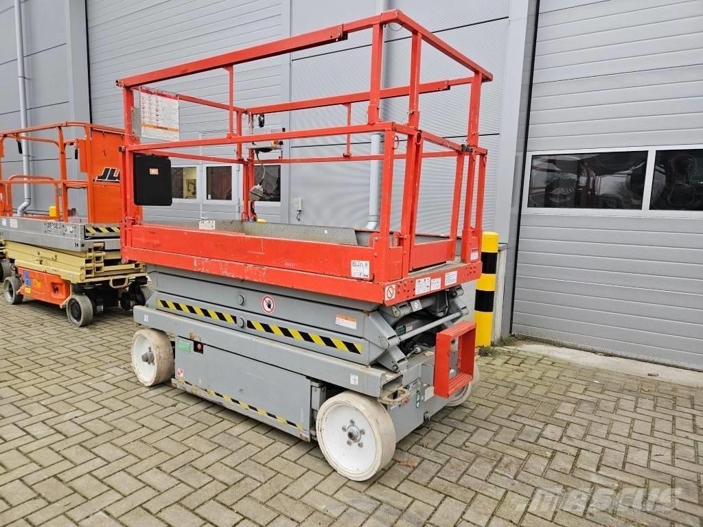 SkyJack SJ 4620 Ножничные подъемники