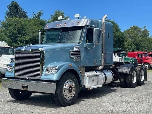 Freightliner 122SD Седельные тягачи