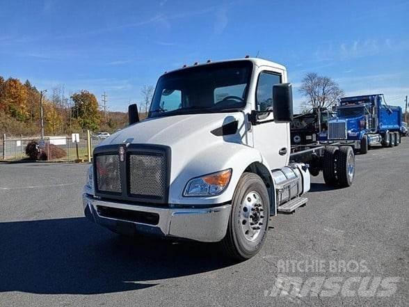 Kenworth T380 Строительная техника - Другие