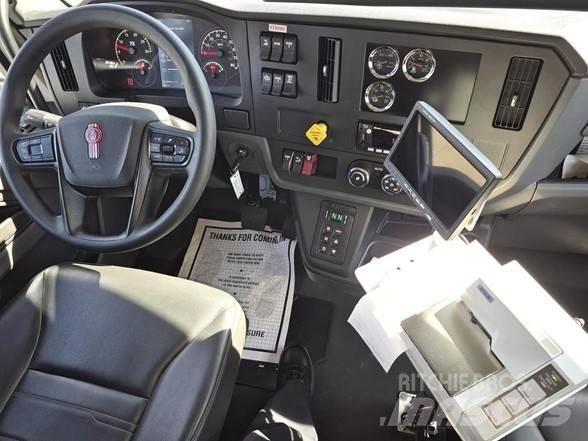 Kenworth T380 Строительная техника - Другие