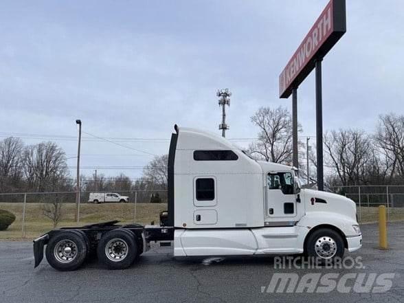 Kenworth T660 Седельные тягачи