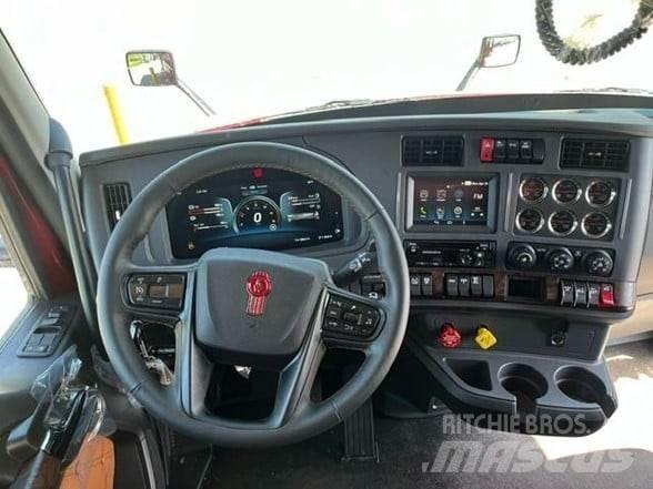 Kenworth T680 Седельные тягачи