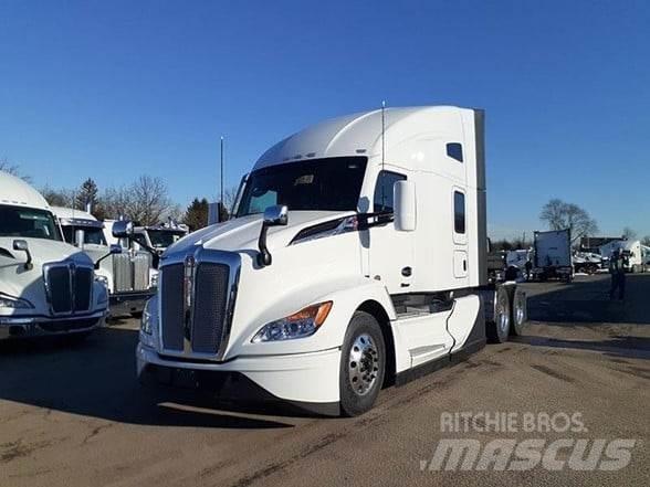 Kenworth T680 Седельные тягачи