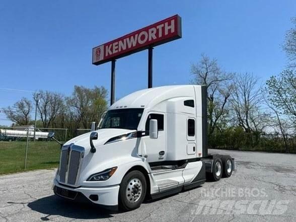 Kenworth T680 Седельные тягачи
