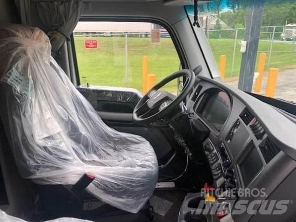 Kenworth T680 Седельные тягачи