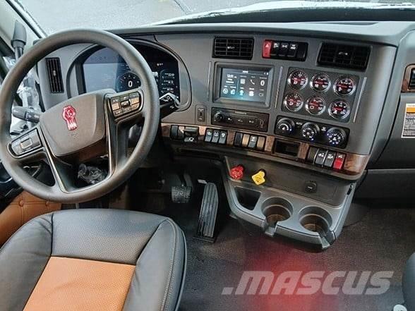 Kenworth T680 Седельные тягачи
