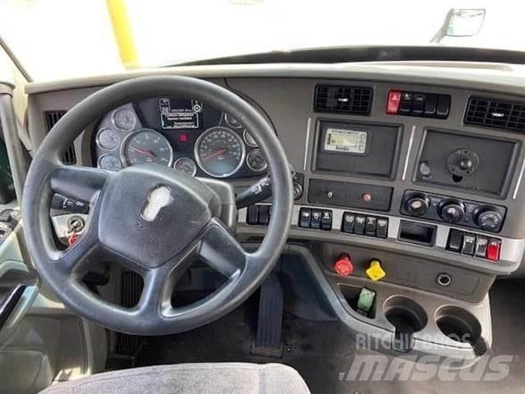 Kenworth T680 Седельные тягачи