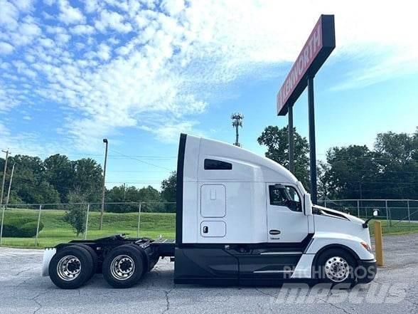 Kenworth T680 Седельные тягачи
