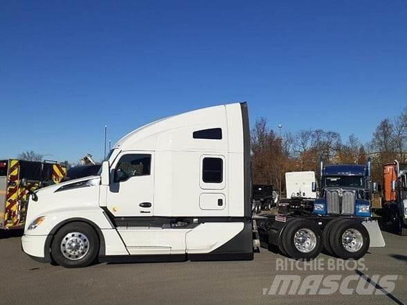 Kenworth T680 Седельные тягачи
