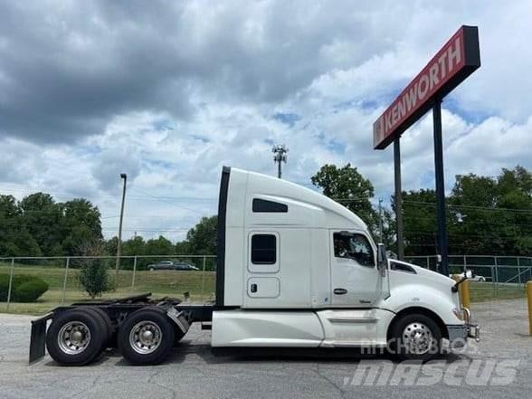 Kenworth T680 Седельные тягачи