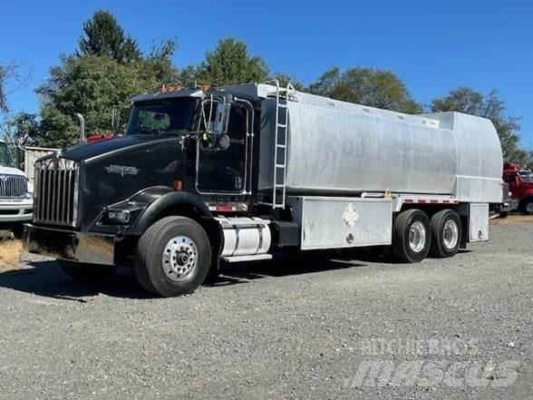 Kenworth T800 Строительная техника - Другие