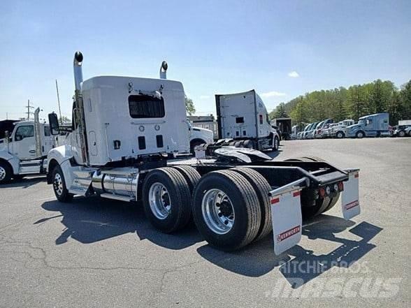 Kenworth T880 Седельные тягачи