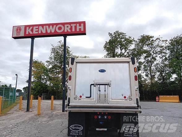 Kenworth T880 Грузовики-Самосвалы