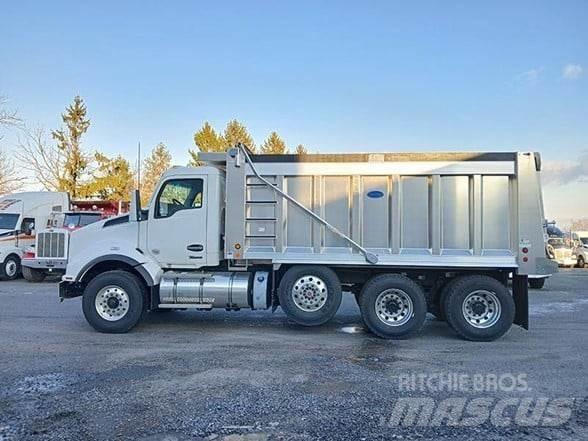 Kenworth T880 Грузовики-Самосвалы