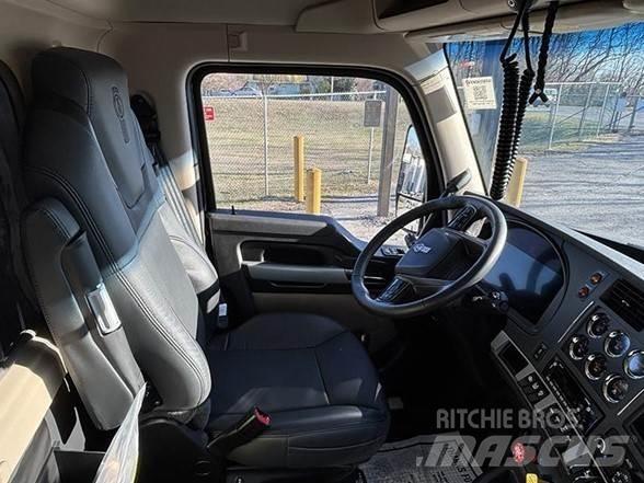 Kenworth T880 Грузовики-Самосвалы
