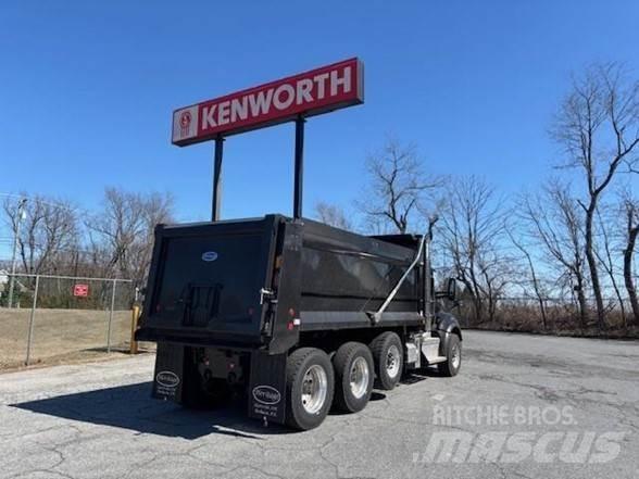 Kenworth T880 Грузовики-Самосвалы