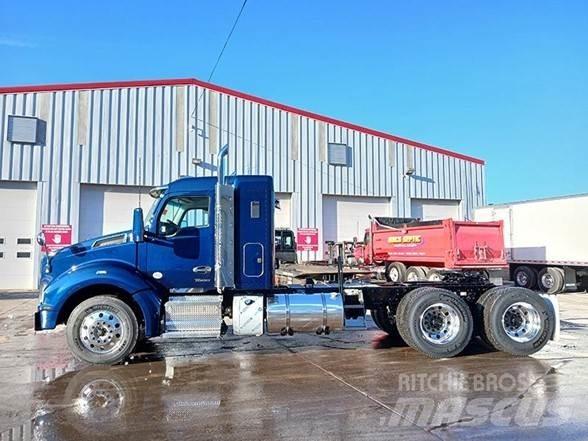 Kenworth T880 Седельные тягачи