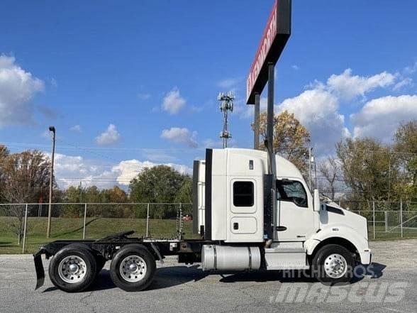 Kenworth T880 Седельные тягачи