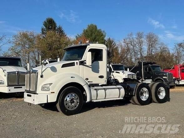 Kenworth T880 Седельные тягачи