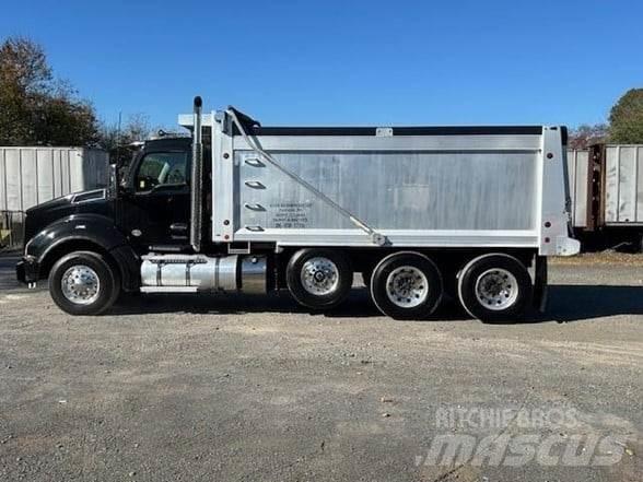 Kenworth T880 Грузовики-Самосвалы