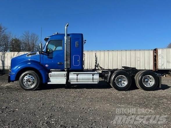 Kenworth T880 Седельные тягачи