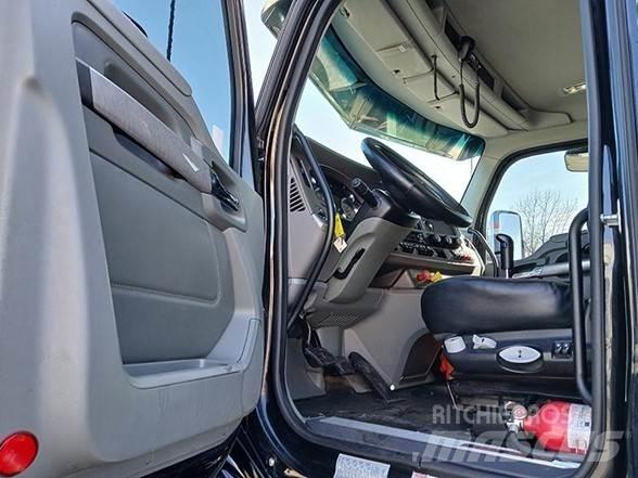 Kenworth T880 Грузовики-Самосвалы
