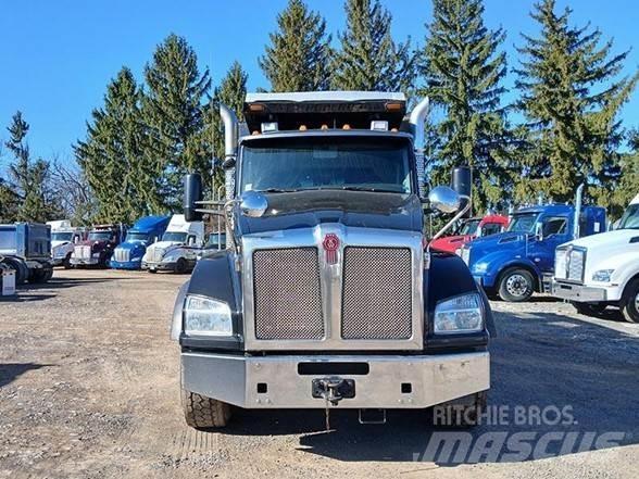 Kenworth T880 Грузовики-Самосвалы