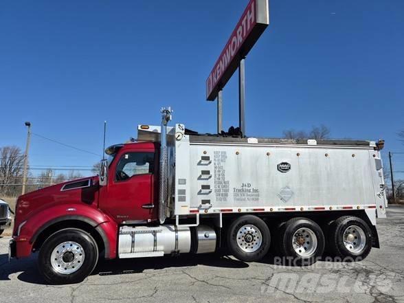 Kenworth T880 Грузовики-Самосвалы