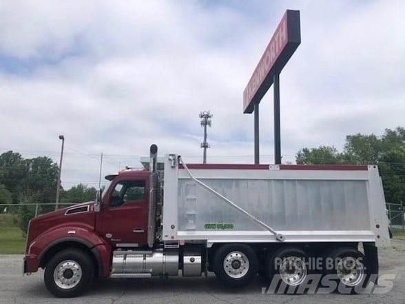 Kenworth T880 Грузовики-Самосвалы