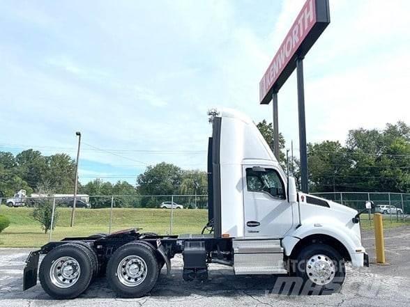 Kenworth T880 Седельные тягачи