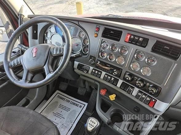 Kenworth T880 Грузовики-Самосвалы