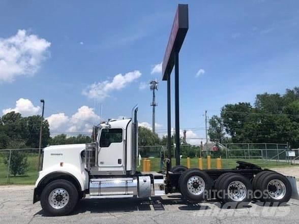Kenworth W900 Седельные тягачи