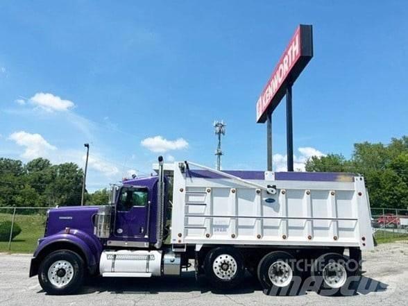 Kenworth W900 Грузовики-Самосвалы