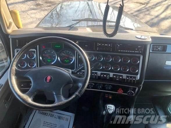 Kenworth W900B Грузовики-Самосвалы