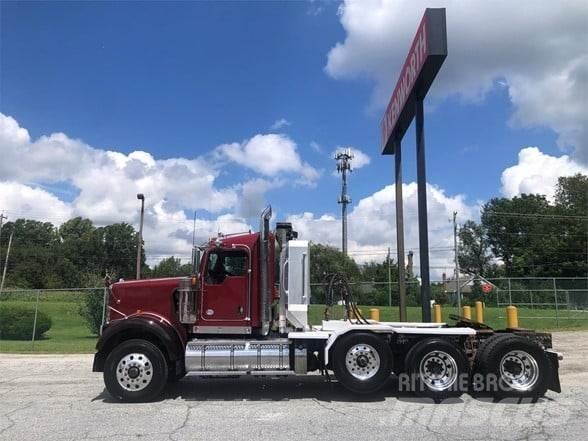 Kenworth W900B Седельные тягачи