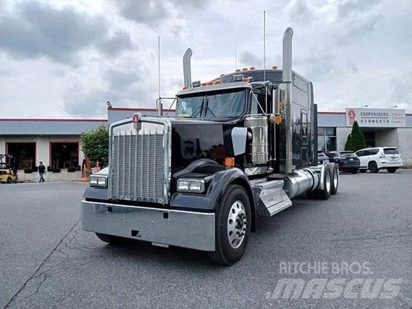 Kenworth W900L Седельные тягачи