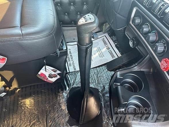 Kenworth W900L Седельные тягачи