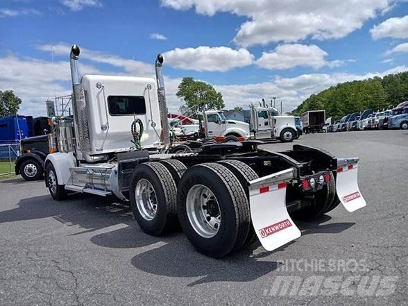 Kenworth W900L Седельные тягачи