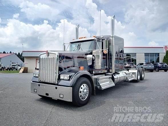 Kenworth W900L Седельные тягачи