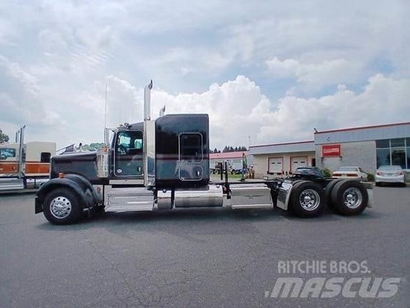 Kenworth W900L Седельные тягачи