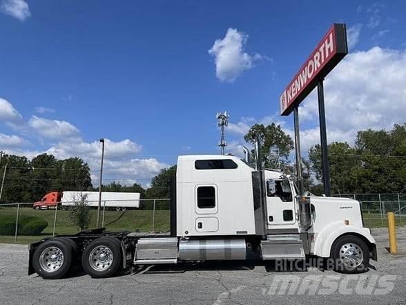Kenworth W900L Седельные тягачи