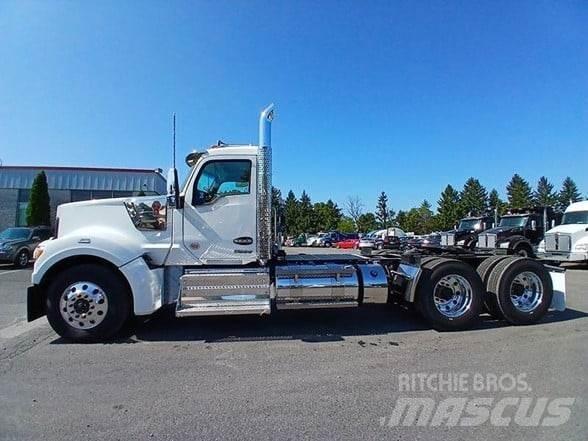 Kenworth W990 Седельные тягачи