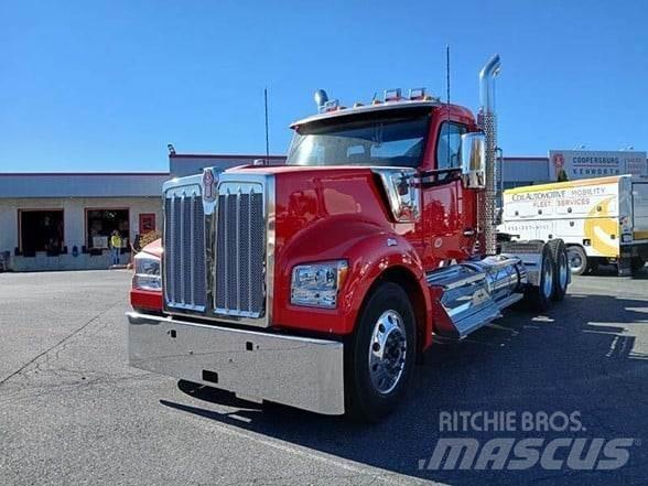 Kenworth W990 Седельные тягачи