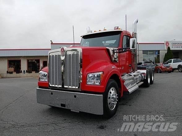Kenworth W990 Седельные тягачи