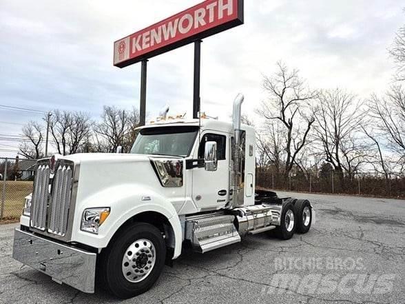 Kenworth W990 Седельные тягачи