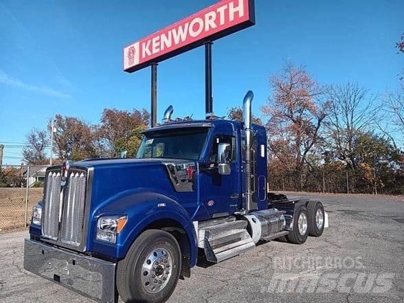 Kenworth W990 Седельные тягачи