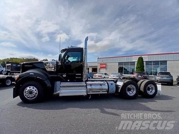 Kenworth W990 Седельные тягачи