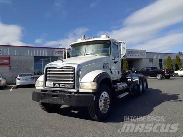 Mack GRANITE CTP713 Седельные тягачи